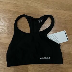 NWT 2XU Perform Tri Top Sports bra size S